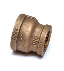 Female Pipe Reducer 1" to 3/4" Npt Adapter Coupler Brass Fitting Water Oil Gas - Picture 1 of 7