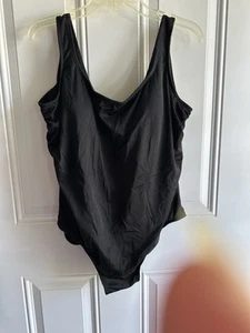 Catalina Badeanzug Größe 2X schwarz Einteiler integrierter BH, breite Träger. EUC! - Bild 1 von 4