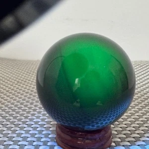 247G Natural Fluorescent agate Ball Quartz Crystal Polished Sphere - Foto 1 di 18