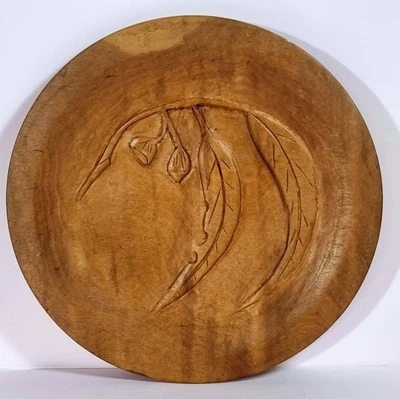 Placa de pared de haya blanca tallada a mano diseño de hoja de goma firmada 23 cm Foto 1 de 4