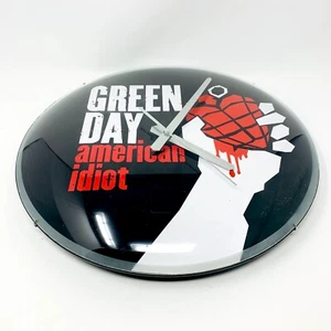 Green Day 14" Wall Clock - Tested and Working - Picture 1 of 8
