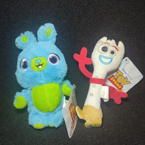 DISNEY TOY STORY 4 BLUE BUNNY & FORKY MINI PLUSH SOFT TOYS STROLLER BAG CLIPS - Picture 1 of 4