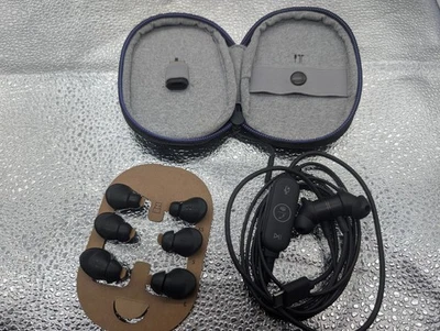 Logitech Zone wired earbuds with noise cancelling microphone - Image 1 of 4