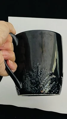 Taza de café de cerámica copo de nieve negro Robert Stanley Home Collection Foto 1 de 4