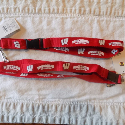 Wisconsin Badgers Red and White Lanyards 2 Pcs With Key & Neck Release New Cover