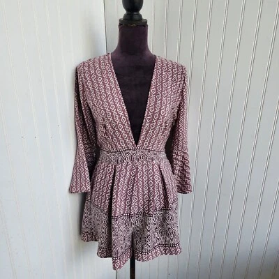 Mameluco para mujer Illa Illa púrpura blanco manga campana 3/4 estampado geográfico cuello en V profundo talla S Foto 1 de 4