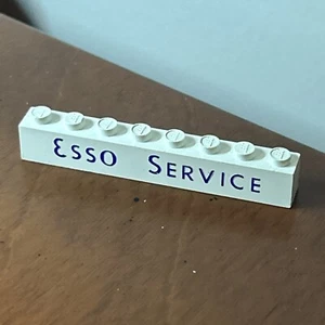1 ESSO Service Piece For RARE Vintage 1960’s Lego 725 System Samsonite Town-Plan - Picture 1 of 9
