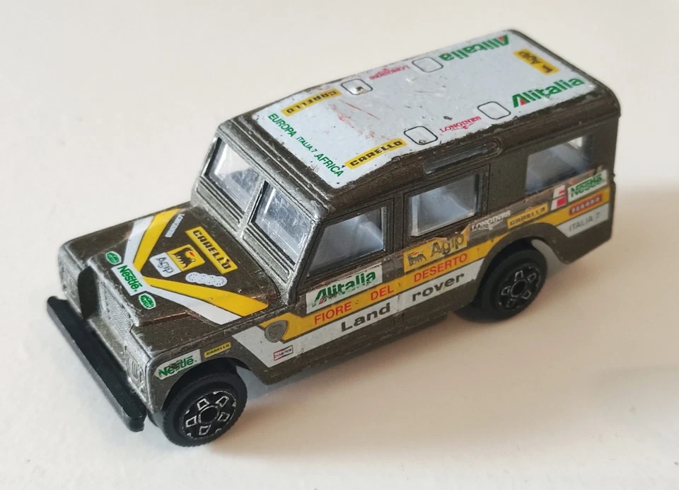 BURAGO Land Rover Raid VINTAGE 1:43 Agip Alitalia 4100 Modellino Car Anni 80 90 - Immagine 1 di 4