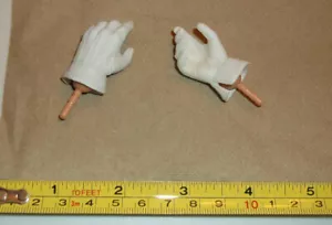 Manitobe Free Traders White Gloved Hands Set lose im Maßstab 1/6 - Bild 1 von 2