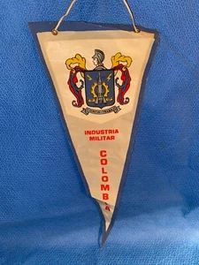 Banderín vintage Industria Militar Colombia - Imagen 1 de 5