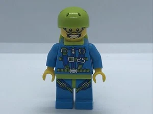 Lego Skydiver Minifigure Series 10 Complete W Accessory71001 CMF HTF - Picture 1 of 6