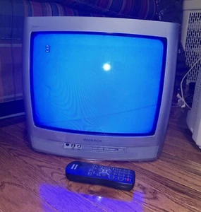 Vintage Color CRT Retro Gaming TV Television 2003 Magnavox S13J8 - Picture 1 of 7