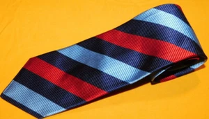 CRAVATS OF LONDON HERGESTELLT IN ENGLAND BLAU/ROT/HELLBLAU GESTREIFTE KRAWATTE - KRAWATTEN. - Bild 1 von 3