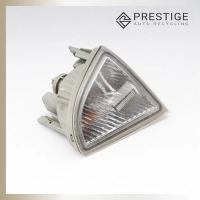 2012-2014 TOYOTA PRIUS C Turn Signal Lamp Front Left 81521-52040 OEM - Image 1 of 4