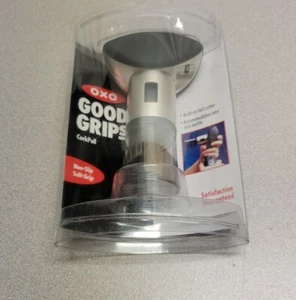 OXO Good Grips Cork Pull - Non-Slip Soft Grip - Built-in foil cutter - New - Picture 1 of 8
