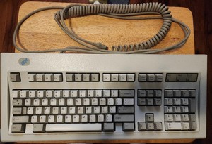 Vintage IBM clicky model M keyboard w/ curled cable PS/2 made in U.S.A. June1993