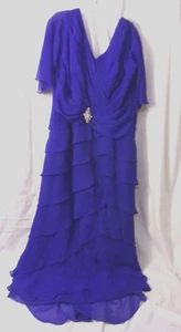Schönes blaues Abendkleid von Jovani Gr. 20 100% Lagenlook Polyester sehr guter Zustand - Bild 1 von 5