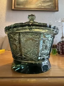 Jugendstil Kristall Dose Große Deckeldose Handgeschliffen Moosgrün - Bild 1 von 12