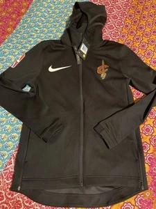 Giacca Nike NBA Therma Flex Showtime Cleveland Cavaliers 940121-013 da uomo taglia M - Foto 1 di 5