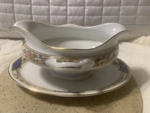 Vtg. KPM Royal Porcelain Germany HandPainted Floral Gravy Boat W/ Attached Plate - Picture 1 of 13