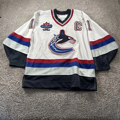 Camiseta masculina vintage Mark Messier Vancouver Canucks 1998 All Star 48 #11 NHL CCM - Imagem 1 de 4