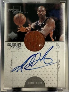 2000 Upper Deck Pros & Prospects KARL MALONE Signature Jersey Autograph Auto HOF - Picture 1 of 2