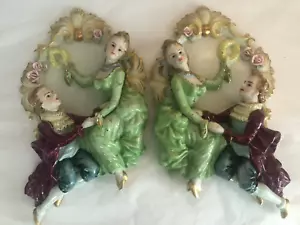 Pair of Vintage Thames Courting Couple Porcelain Wall Plaques - High Relief - - Picture 1 of 22