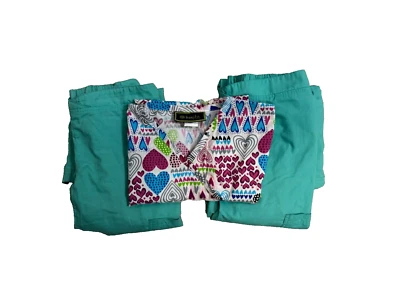 Bonita scrubs 1 Floral shirt & 2 pairs of green pants Women's X-Small - Image 1 of 4