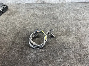 MERCEDES W212 E250 E350 E400 E550 RUEDA DELANTERA VELOCIDAD ABS SENSOR OEM - Imagen 1 de 4