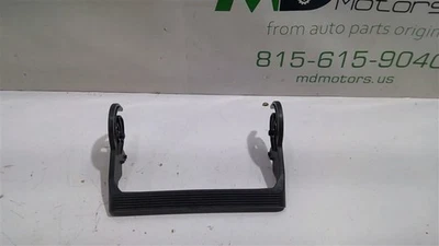 Chevrolet Tahoe 2017-2020 caja de fusibles bloque de conexiones manija de bloqueo 84114437 Foto 1 de 4