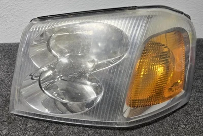 GMC ENVOY L Headlamp L. 02 03 04 05 06 07 08 09 Foto 1 de 4