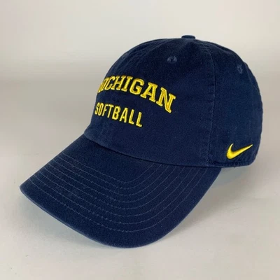 Michigan Wolverines Softbol Azul Marino Nike Heritage86 Calce Relajado Correa Sombrero Foto 1 de 4