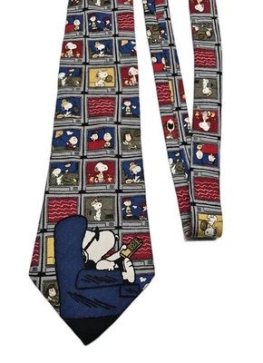 Corbata Peanuts Snoopy & Friends CANAL SURF TV 100% Seda Hecha en EE. UU. Foto 1 de 4