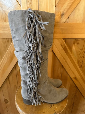 Botas hasta la rodilla de invierno Madden Girl Pondo Taupe talla 9M cuero Foto 1 de 4