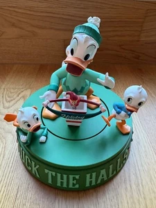 Disney Donald Duck Musical Figurine Spieluhr Duck the Hall Neuwertig - Bild 1 von 9
