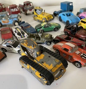Matchbox Tootsie Toy Tonka Hot Wheels Diecast Car Lot Over 20 Vintage Vehicles - Picture 1 of 13
