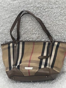 Bolso de Mano Lynher 100% Auténtico con Cartera Burberry Brida Casa a Cheque en Negro y Beige - Imagen 1 de 20