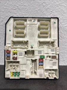 U10 USM-2010 R1 USM 2010 284B62069R--A SCENIC 3 MEGANE III 284B62069R - Picture 1 of 2