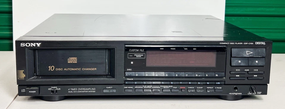 Sony CDP-C100 Vintage 1988CD Player 10 Disc CD Changer-Tested NO MAGAZINE - Image 1 of 2