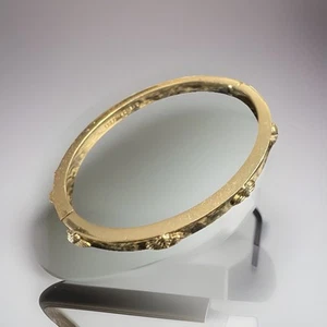 Kendra Scott Gold Bangle Bracelet Hinged - Picture 1 of 5