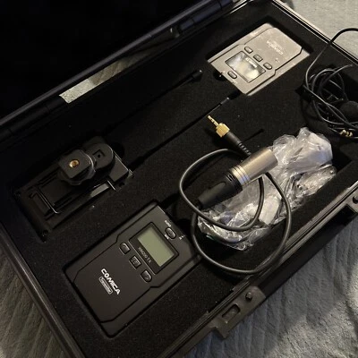 Comica CVM-WM200A Comica Dual-Transmitter Lavalier Microphone Kit - Image 1 of 2