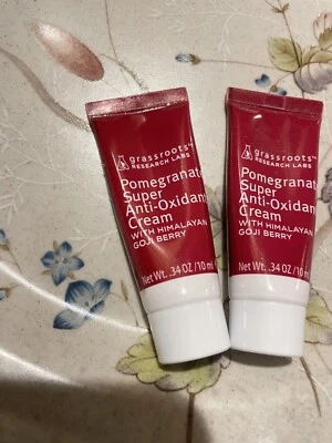 Crema súper antioxidante de granada de colección Grassroots Research Labs con Goji 2 Foto 1 de 4