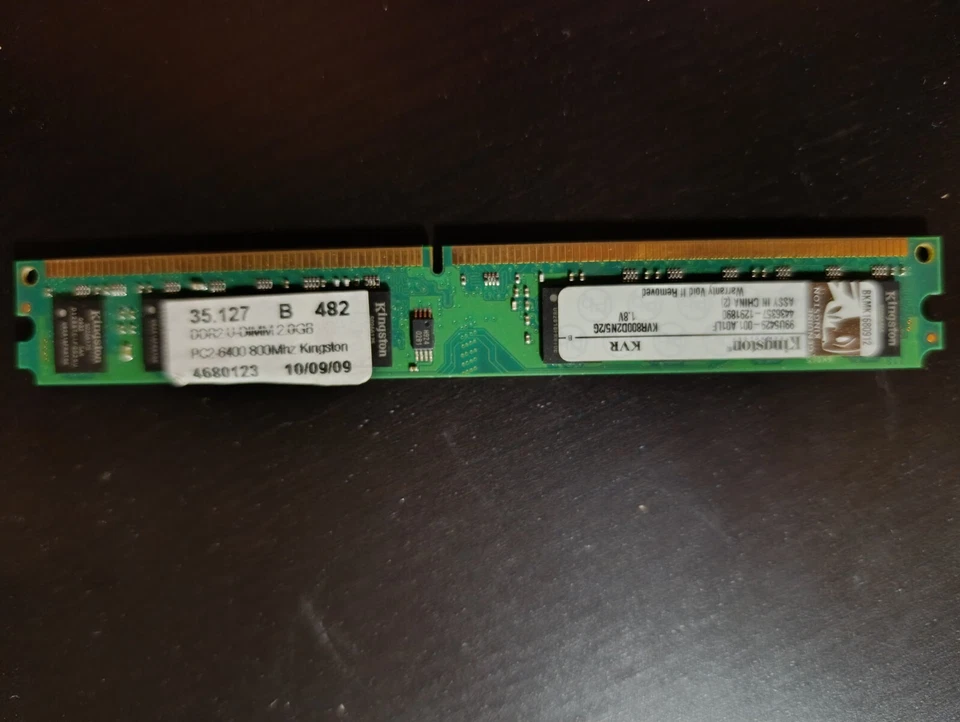 Pour Kingston 8GB 8G 4 x 2GB PC2-6400U DIMM DDR2-800 1.8V PC Non-ECC RAM ZT FR - Immagine 1 di 1