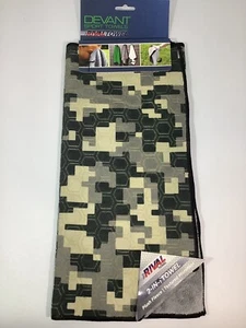 Devant Sport Towel Geometric Camo The Rival 2 In 1 Fleece Microfiber - Picture 1 of 5
