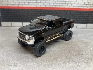 2004 Ford F-250 Super Duty Lifted 4x4 Truck 1/64 Diecast Custom Off Road Pickup - Picture 1 of 14