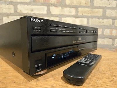 Sony CDP-C312M - 5 Disc Carousel CD Player w/remote SERVICED Fully Functional  - Image 1 of 4