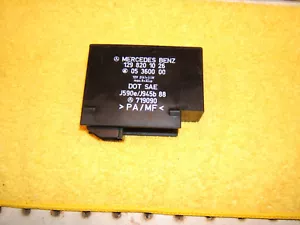 Mercedes Early R129 SL320 under Hood Combination relay GENUINE MBZ OEM 1 Module - Picture 1 of 12