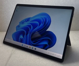 Microsoft Surface Pro 8 / I5-1135G7 2.40GHz / 16GB / 256GB SSD / Windows 11 #252 - Photo 1/12