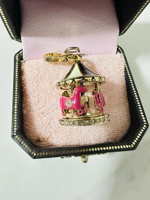 NWT Juicy Couture Spinning Carousel Charm Pink Horses Gold Merry-Go-Round - Image 1 of 4