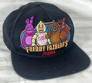Cappello Berretto Snapback 2016 Five Nights at Freddy Fazbear's Pizza FNAF Nero - Foto 1 di 6
